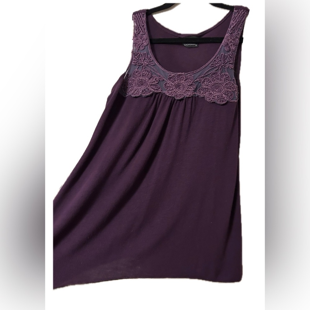 JKLA California Purple Tank. Size Medium. - Picture 4 of 9